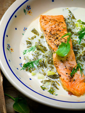 Pavé de saumon à l'oseille - Pommes de terre fondantes - La part