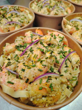Tagliatelles / Crevettes à l'ail - la part