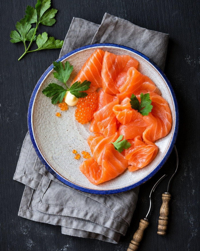 Bande de saumon fumé prétranché - 1kg