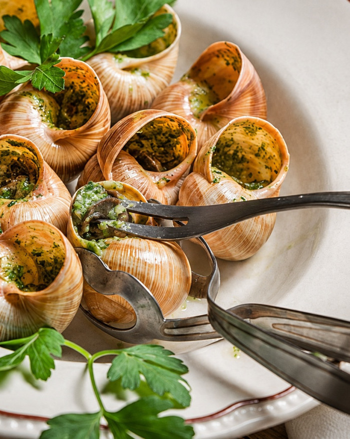 12 escargots en coquille à la bourguignonne (frais)