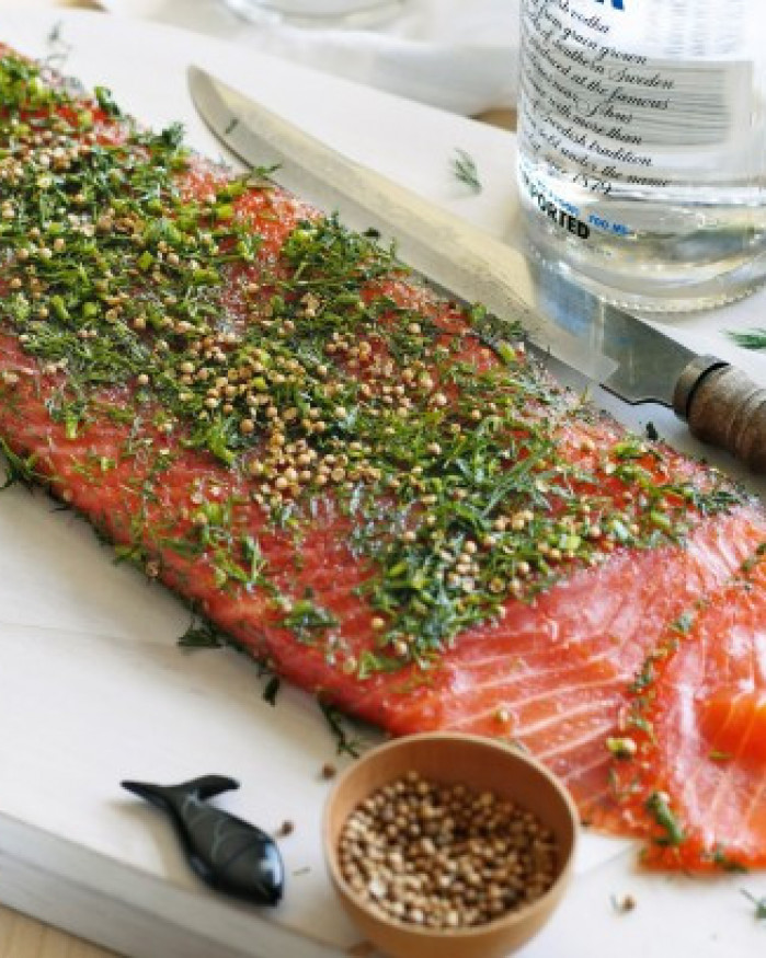 Vente en ligne de filet de saumon avec peau de 1kg, idéal pour un gravlax